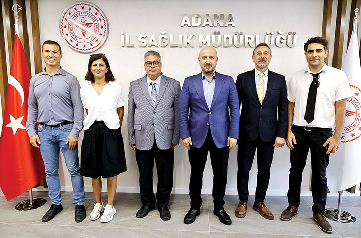 Adana Sağlık İl Müdürü Halil Nacar, hekimlerin  sorunlarını dinledi