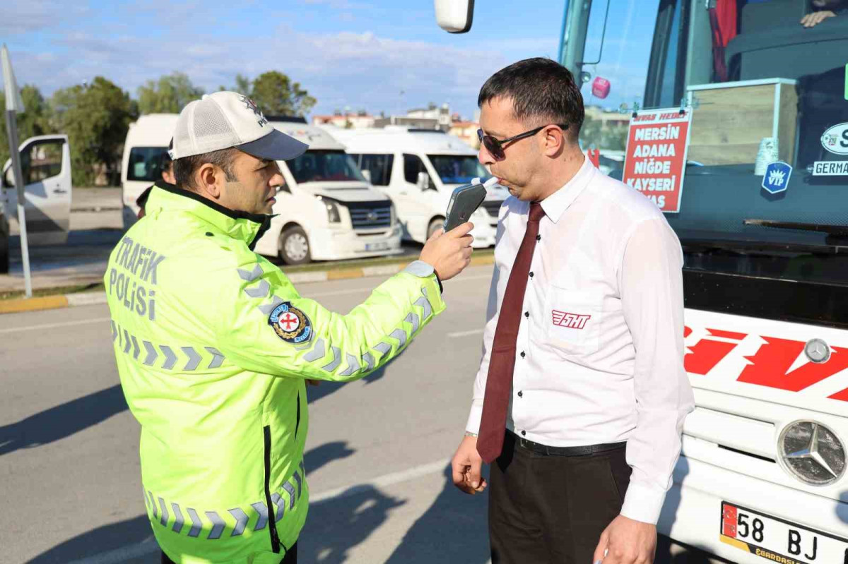 Adana’da yolcu otobüsleri denetlendi 